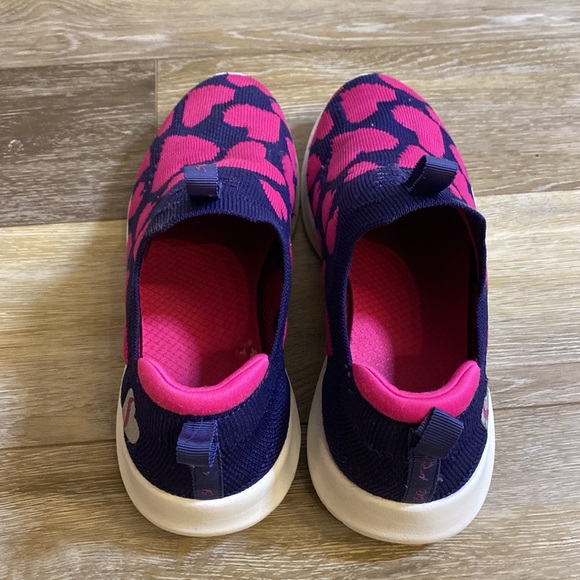 SKECHERS GIRLS
Girl's Skechers, Ultra Flex - Easy to
Love Sneaker - Little Kid - Picture 3 of 6